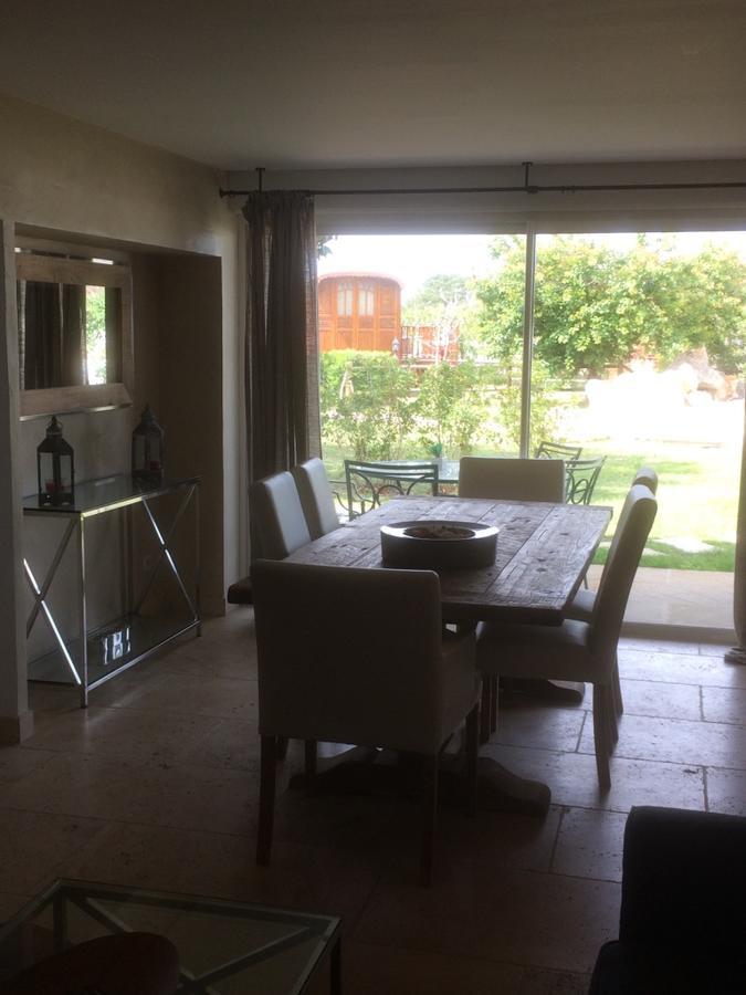 Residence Mas Du Tadorne Сен Мари де ла Мер Екстериор снимка